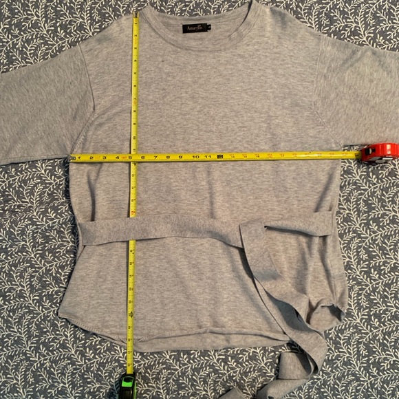 Amaryllis Heathered Gray Tie Sweater, Sz Small - Picture 7 of 7